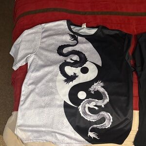 Dragon Yin Yang Men’s T-Shirt